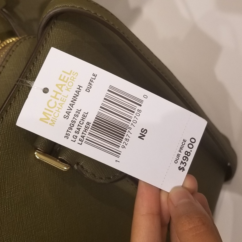 MK SAVANNAH LG SATCHEL & JST LG TRIFOLD LEATHER - Picture 5 of 8